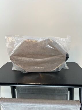 MAC Cosmetics Gray Lip-Shaped Makeup Bag